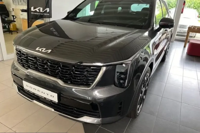 Kia Sorento din 2024 cu 11.500 km - oferta KIA211254 - foto 1