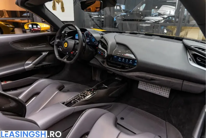 Ferrari SF90 din 2023 cu 3.195 km - oferta FER211257 - foto 8
