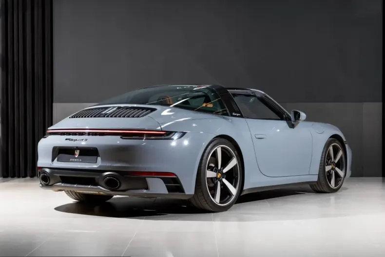Porsche 992 din 2023 cu 14.000 km - oferta POR211259 - foto 4