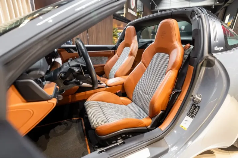 Porsche 992 din 2023 cu 14.000 km - oferta POR211259 - foto 10