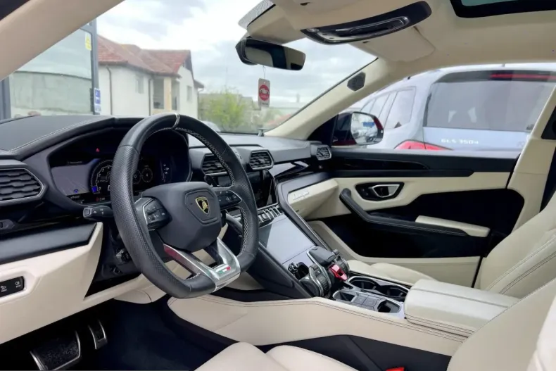 Lamborghini Urus din 2021 cu 27.760 km - oferta LAM211267 - foto 5