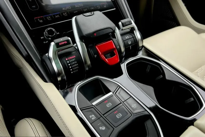 Lamborghini Urus din 2021 cu 27.760 km - oferta LAM211267 - foto 18