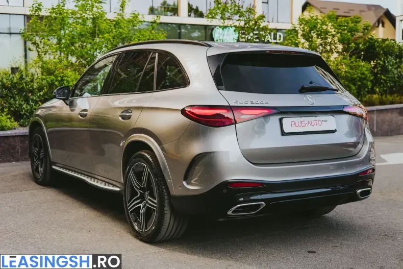 Mercedes-Benz GLC 300 (Clasa GLC) din 2023 cu 48.000 km - oferta MER211270 - foto 8