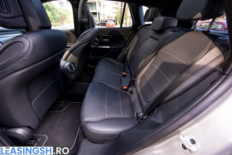 Mercedes-Benz GLC 300 (Clasa GLC) din 2023 cu 48.000 km - oferta MER211270 - foto 22
