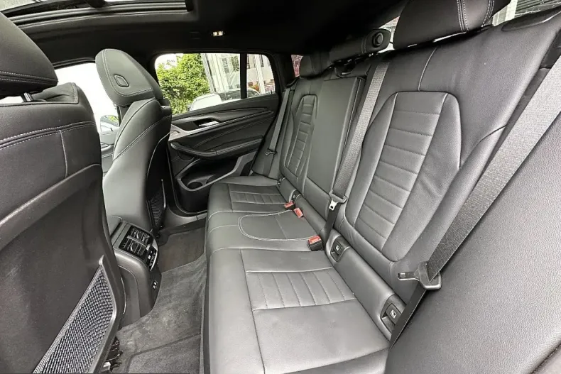 BMW X4 (Seria X) din 2024 cu 6.347 km - oferta BMW211271 - foto 26