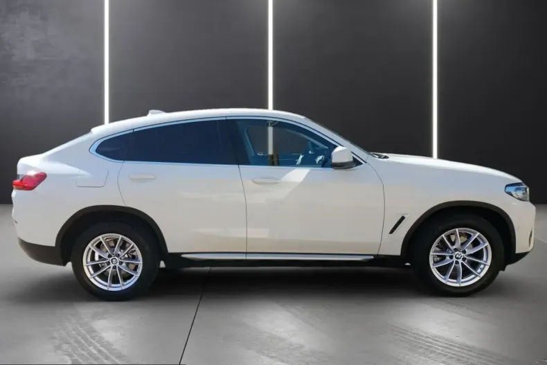 BMW X4 (Seria X) din 2024 cu 12.491 km - oferta BMW211272 - foto 3