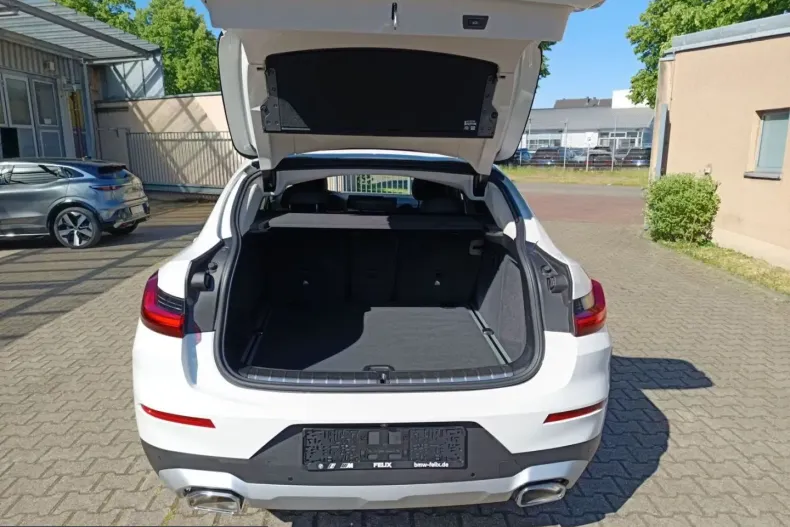 BMW X4 (Seria X) din 2024 cu 12.491 km - oferta BMW211272 - foto 14