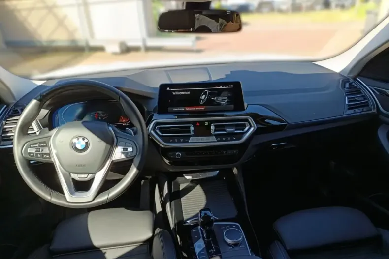 BMW X4 (Seria X) din 2024 cu 12.491 km - oferta BMW211272 - foto 23
