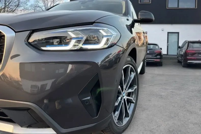 BMW X4 (Seria X) din 2024 cu 19.000 km - oferta BMW211273 - foto 2