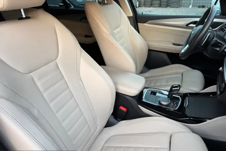 BMW X4 (Seria X) din 2024 cu 19.000 km - oferta BMW211273 - foto 11