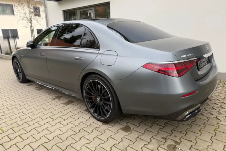 Mercedes-Benz S 63 AMG (Clasa S) din 2023 cu 20.500 km - oferta MER211274 - foto 3