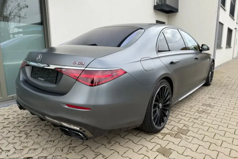 Mercedes-Benz S 63 AMG (Clasa S) din 2023 cu 20.500 km - oferta MER211274 - foto 4