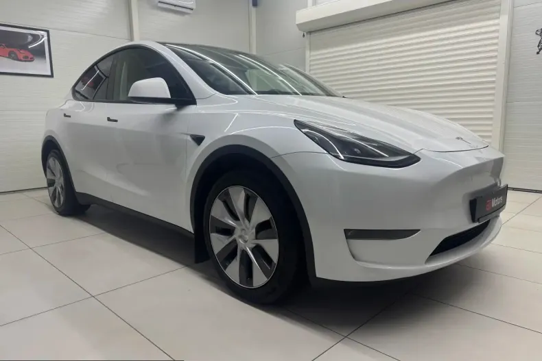 Tesla Model Y din 2023 cu 69.980 km - oferta TES211277 - foto 2