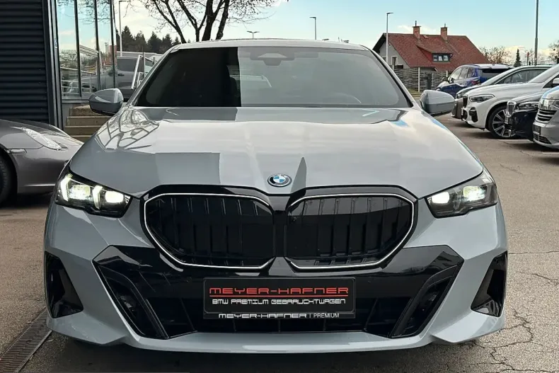BMW 530 (Seria 5) din 2025 cu 18.265 km - oferta BMW211285 - foto 4