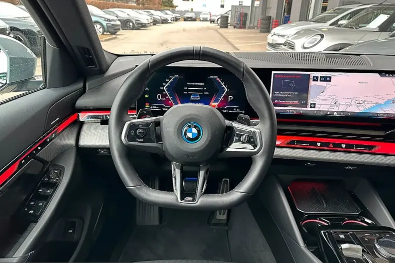 BMW 530 (Seria 5) din 2025 cu 18.265 km - oferta BMW211285 - foto 20