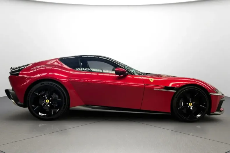 Ferrari 12Cilindri din 2025 cu 1.461 km - oferta FER211290 - foto 6
