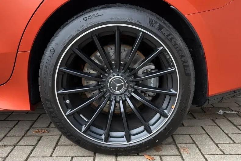 Mercedes-Benz AMG GT (Clasa GT) din 2025 cu 4.535 km - oferta MER211292 - foto 8