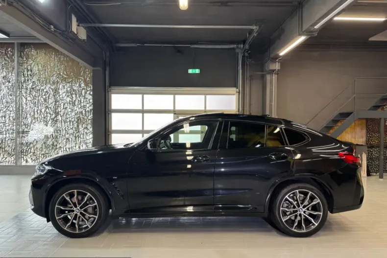 BMW X4 (Seria X) din 2024 cu 69.400 km - oferta BMW211294 - foto 4