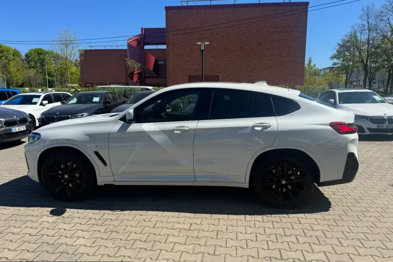 BMW X4 (Seria X) din 2024 cu 29.000 km - oferta BMW211298 - foto 2