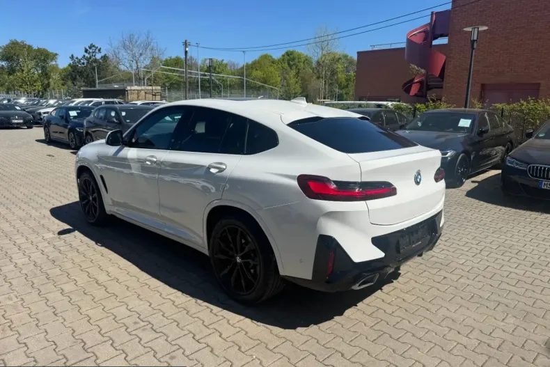BMW X4 (Seria X) din 2024 cu 29.000 km - oferta BMW211298 - foto 3