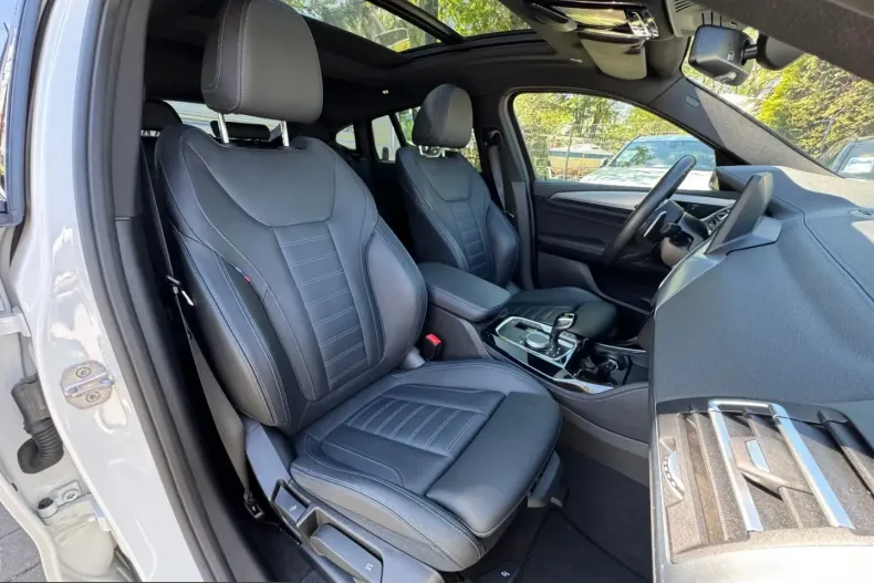 BMW X4 (Seria X) din 2024 cu 29.000 km - oferta BMW211298 - foto 16