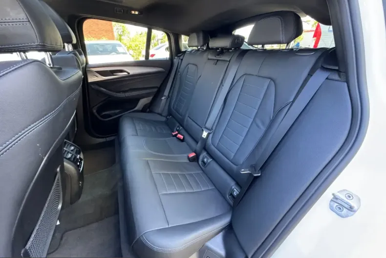 BMW X4 (Seria X) din 2024 cu 29.000 km - oferta BMW211298 - foto 20