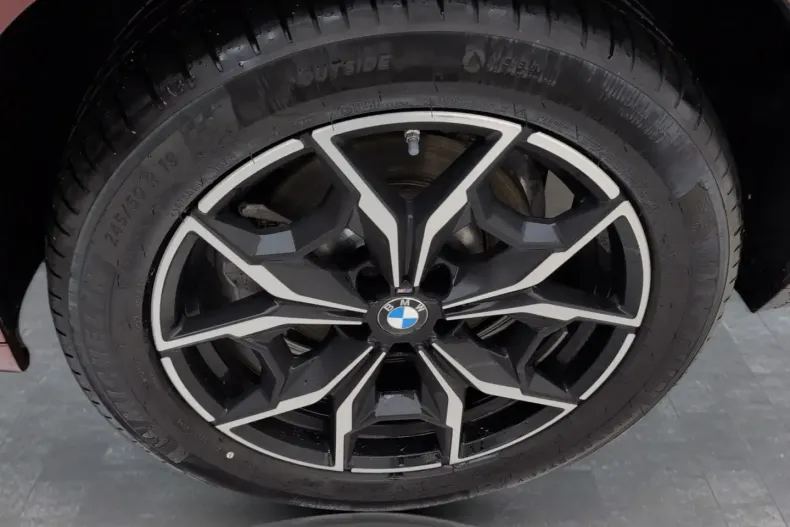 BMW X4 (Seria X) din 2025 cu 13.910 km - oferta BMW211300 - foto 17