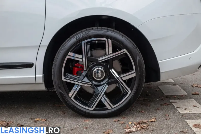 Rolls-Royce Cullinan din 2024 cu 1.100 km - oferta ROL211307 - foto 8