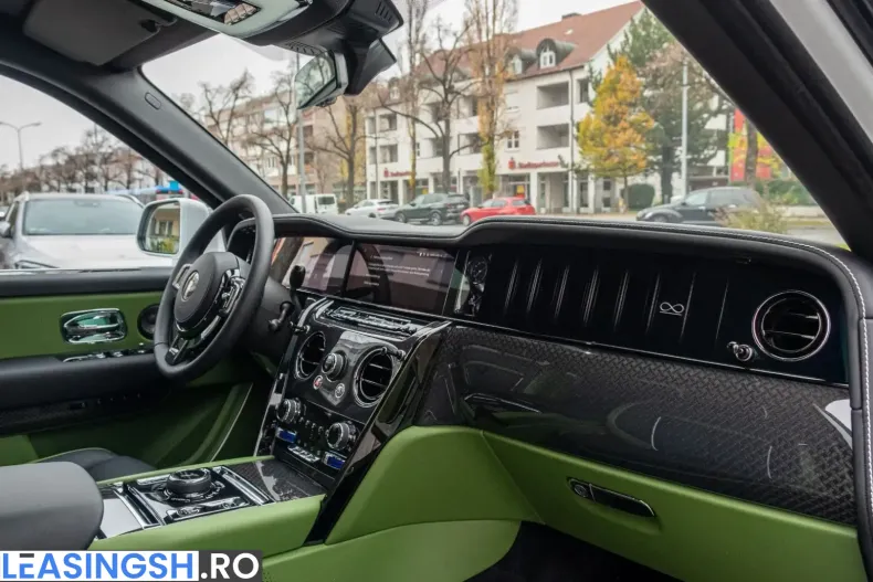 Rolls-Royce Cullinan din 2024 cu 1.100 km - oferta ROL211307 - foto 13
