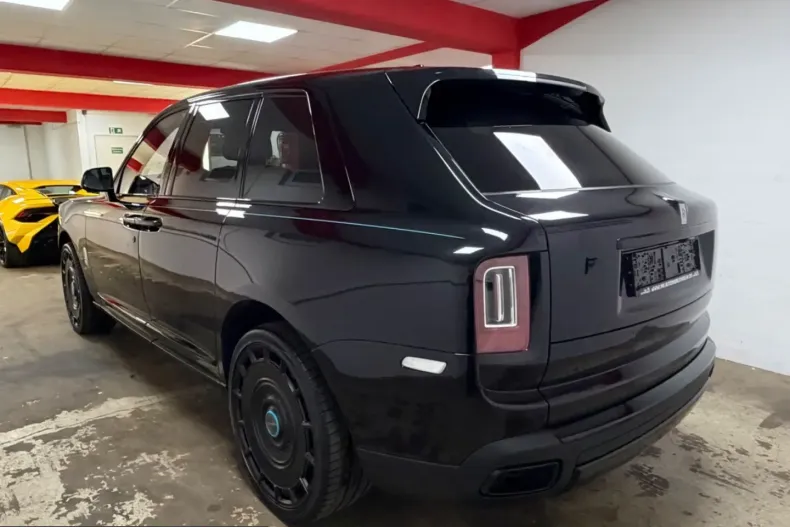 Rolls-Royce Cullinan din 2024 cu 18.734 km - oferta ROL211312 - foto 7