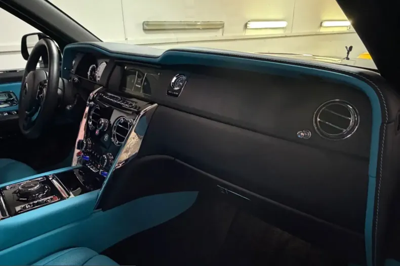 Rolls-Royce Cullinan din 2024 cu 18.734 km - oferta ROL211312 - foto 23