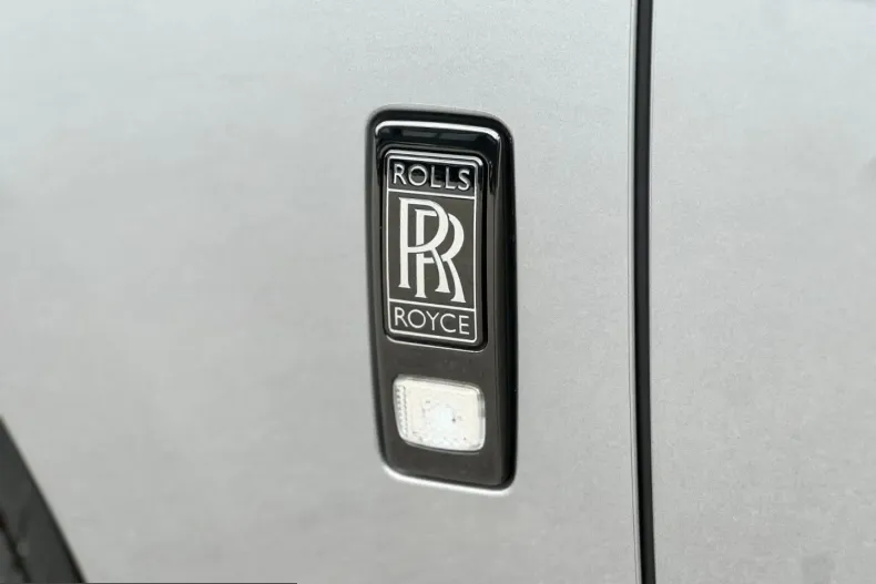 Rolls-Royce Cullinan din 2024 cu 1.620 km - oferta ROL211316 - foto 8