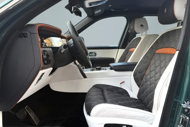 Rolls-Royce Cullinan din 2024 cu 14.747 km - oferta ROL211325 - foto 28