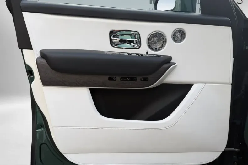 Rolls-Royce Cullinan din 2024 cu 14.747 km - oferta ROL211325 - foto 34