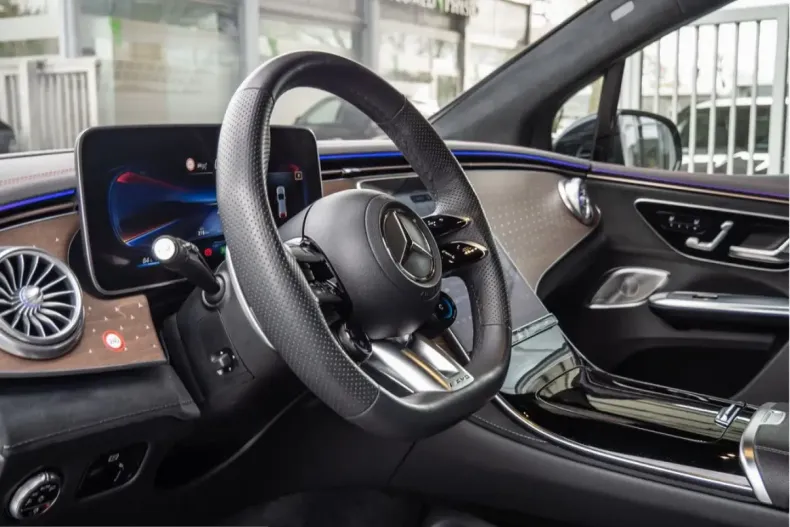 Mercedes-Benz EQE SUV din 2024 cu 4.915 km - oferta MER211330 - foto 18