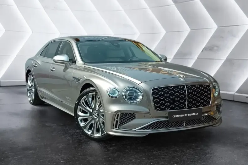 Bentley Flying Spur din 2025 cu 6.000 km - oferta BEN211332 - foto 3
