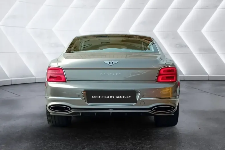 Bentley Flying Spur din 2025 cu 6.000 km - oferta BEN211332 - foto 6
