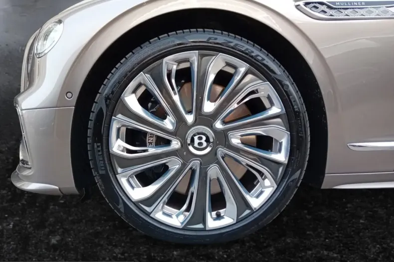 Bentley Flying Spur din 2025 cu 6.000 km - oferta BEN211332 - foto 15