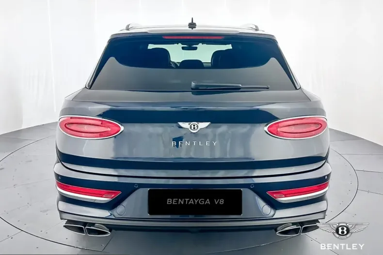 Bentley Bentayga din 2025 cu 5.300 km - oferta BEN211333 - foto 6