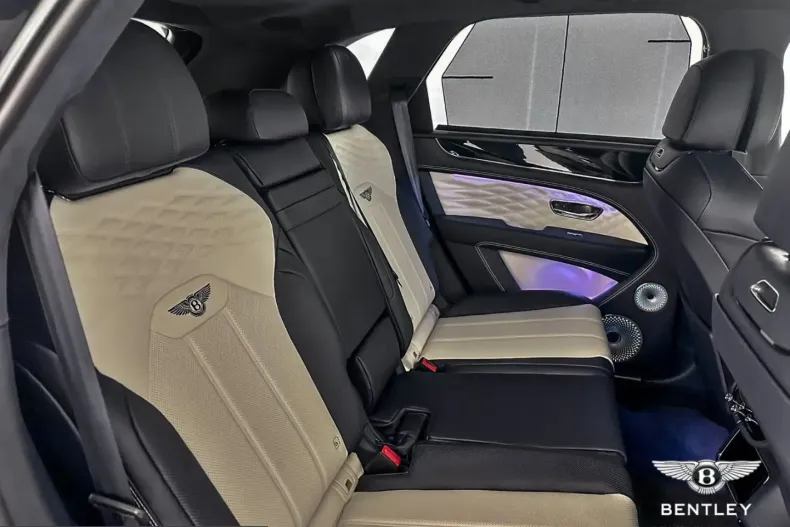 Bentley Bentayga din 2025 cu 5.300 km - oferta BEN211333 - foto 14
