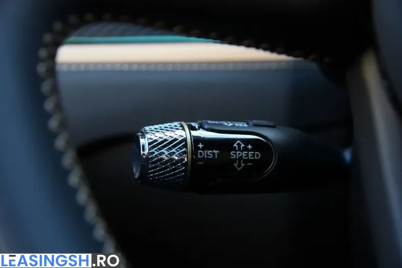 Bentley Flying Spur din 2024 cu 3.905 km - oferta BEN211334 - foto 13