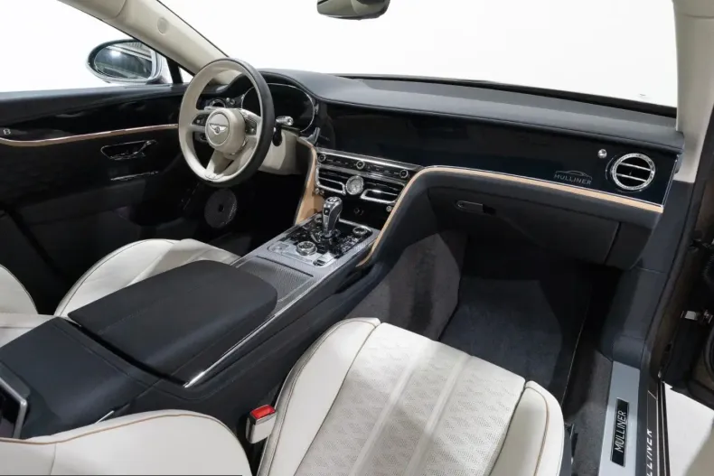 Bentley Flying Spur din 2024 cu 5.300 km - oferta BEN211336 - foto 8