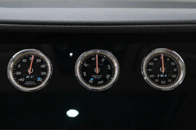 Bentley Flying Spur din 2024 cu 5.300 km - oferta BEN211336 - foto 16