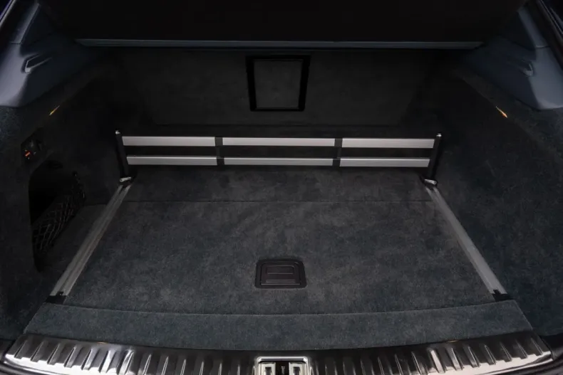 Bentley Bentayga din 2025 cu 11.500 km - oferta BEN211341 - foto 24