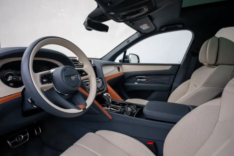 Bentley Bentayga din 2025 cu 11.500 km - oferta BEN211341 - foto 25