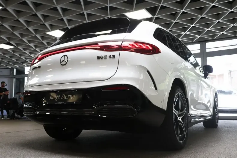 Mercedes-Benz EQE SUV din 2024 cu 1.300 km - oferta MER211342 - foto 6