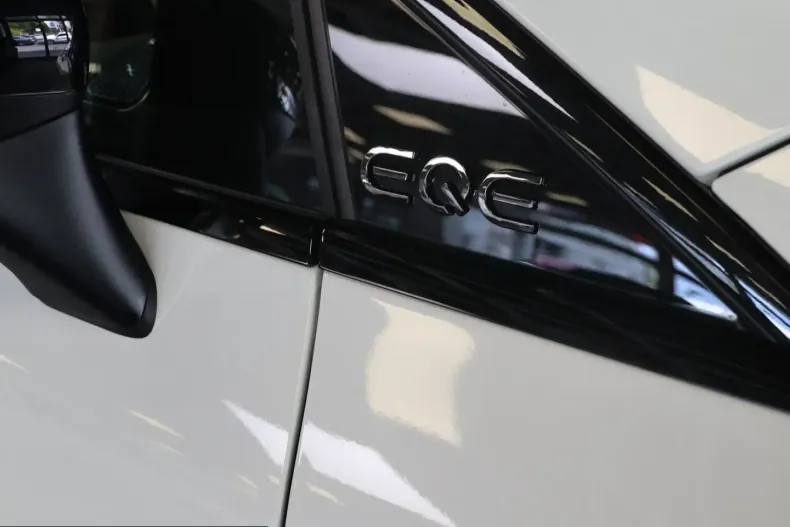 Mercedes-Benz EQE SUV din 2024 cu 1.300 km - oferta MER211342 - foto 8