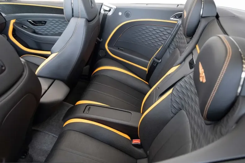 Bentley Continental GTC din 2024 cu 14.900 km - oferta BEN211343 - foto 10