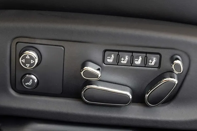 Bentley Continental GTC din 2024 cu 14.900 km - oferta BEN211343 - foto 23