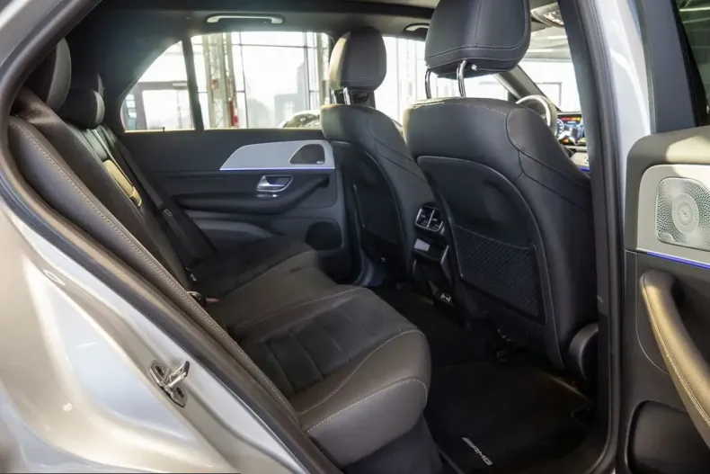 Mercedes-Benz GLE 350 (Clasa GLE) din 2025 cu 9.131 km - oferta MER211346 - foto 4